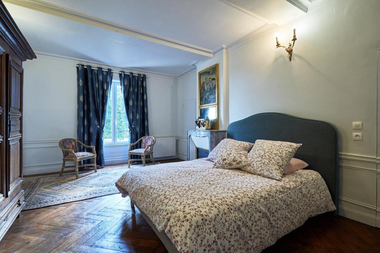 Chateau Des Monts Barbeville Bagian luar foto